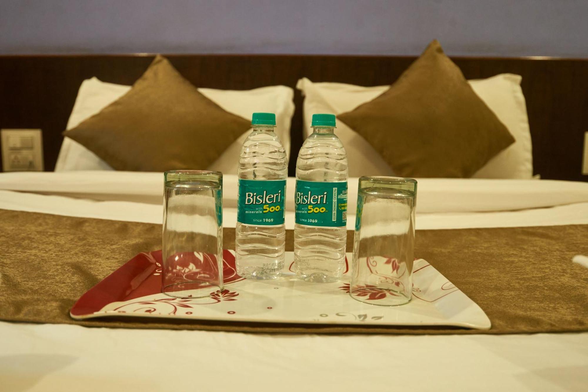 Hotel Pride Inn Ширді Екстер'єр фото