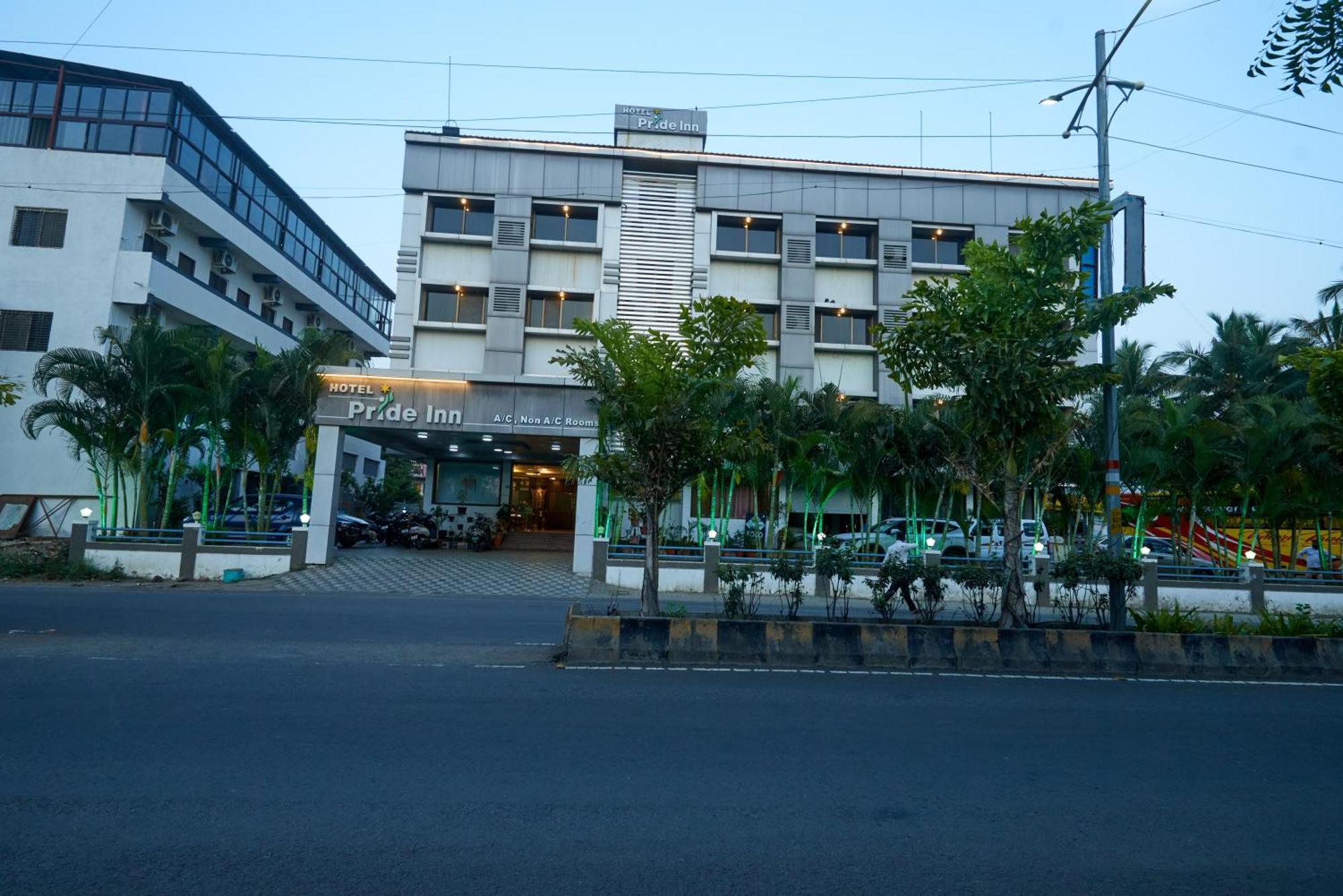 Hotel Pride Inn Ширді Екстер'єр фото